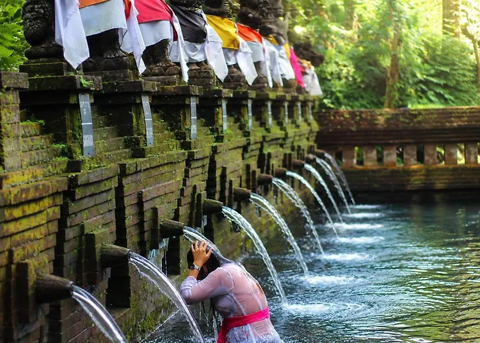 Bongkasa Guest House Near Real Bali Swing By Eco Tradi منزل ريفي *