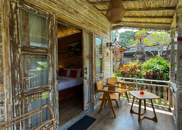 Bongkasa Near Real Bali Swing By Eco Tradi カントリーハウス ウブド