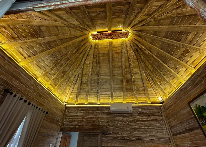 Bongkasa Near Real Bali Swing By Eco Tradi * ウブド